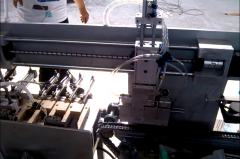 PLC׃�l���ŷ����޺��C�еđ���